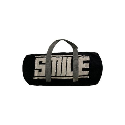 0. DUFFLE BLACK AND WHITE